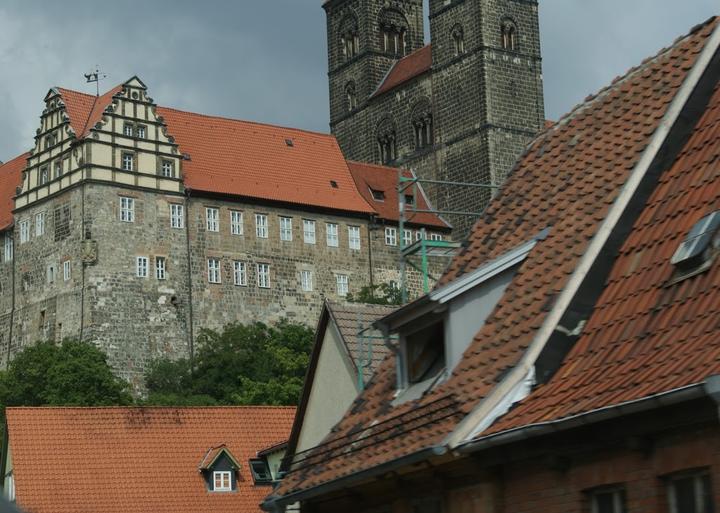 Hotel-Restaurant " Zum Schloss "